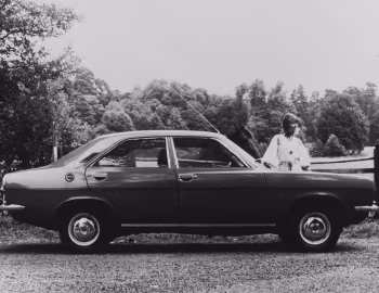 Chrysler 160 4-door [UK-spec] '1970–77
