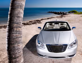 2012–14 Chrysler 200 Convertible [North America] (JS) '2011–13