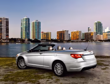 2012–14 Chrysler 200 Convertible [North America] (JS) '2011–13