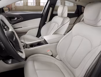Interior 2015–16 Chrysler 200C (UF) '2014–16