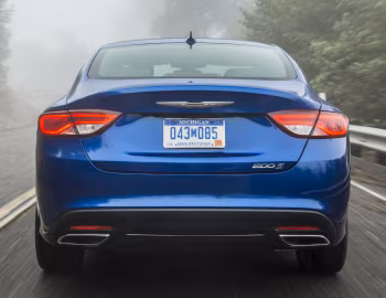 2015–16 Chrysler 200S (UF) '2014–16