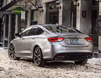 2015–16 Chrysler 200S AWD (UF) '2014–16