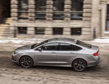 2015–16 Chrysler 200S AWD (UF) '2014–16