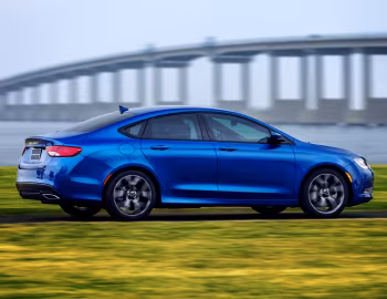 2015–16 Chrysler 200S AWD (UF) '2014–16