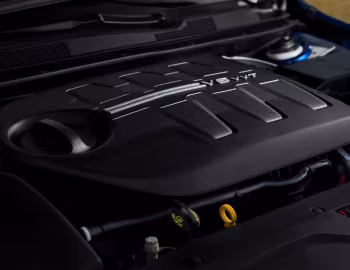 Bajo el capó 2015–16 Chrysler 200S AWD (UF) '2014–16