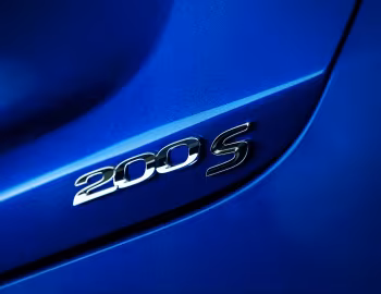 2015–16 Chrysler 200S AWD (UF) '2014–16