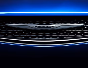 2015–16 Chrysler 200S AWD (UF) '2014–16