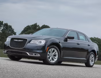 2016 Chrysler 300 "90th Anniversary" (LX2) '2015–16