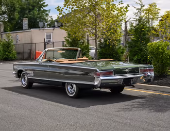 1966 Chrysler 300 Convertible (CM27)