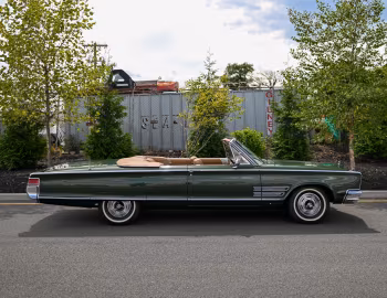 1966 Chrysler 300 Convertible (CM27)