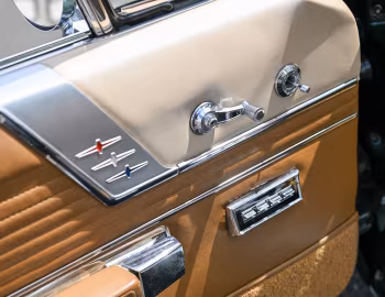 Interior 1966 Chrysler 300 Convertible (CM27)