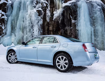 2013 Chrysler 300 "Glacier" (LX2) '2013