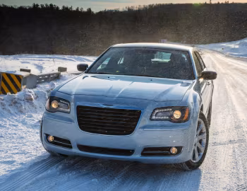 2013 Chrysler 300 "Glacier" (LX2) '2013
