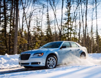 2013 Chrysler 300 "Glacier" (LX2) '2013