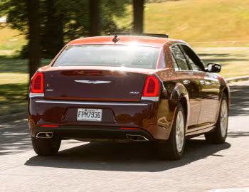 2015–20 Chrysler 300 Limited AWD (LX2) '2015–20
