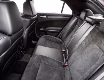 Interior Chrysler 300 SRT [Australia] (LX2) '2015–21