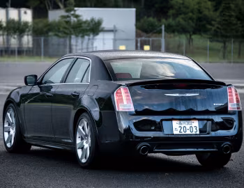 Chrysler 300 SRT8 [Japan] (LX2) '03.2013–10.2015