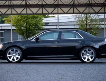 Chrysler 300 SRT8 [Japan] (LX2) '03.2013–10.2015