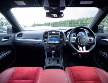 Panel frontal Chrysler 300 SRT8 [Japan] (LX2) '03.2013–10.2015