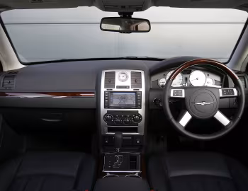 Panel frontal Chrysler 300C [UK-spec] (LE) '2007–10