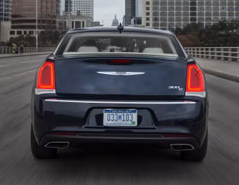 2015–20 Chrysler 300C (LX2) '2015–20