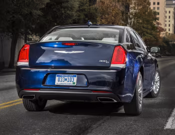 2015–20 Chrysler 300C (LX2) '2015–20