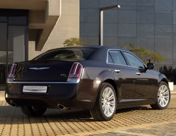 Chrysler 300C [South Africa] '2012–15