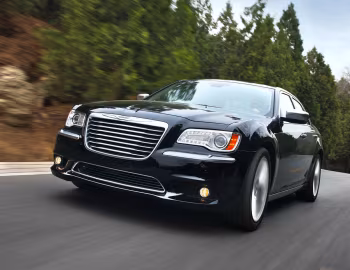 Chrysler 300C [Brazil] '2012–15