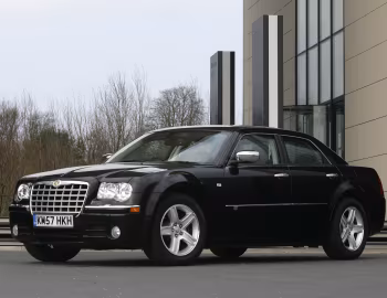 Chrysler 300C [UK-spec] (LE) '2007–10