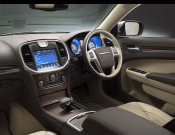 Interior Chrysler 300C [Japan] '2012–15