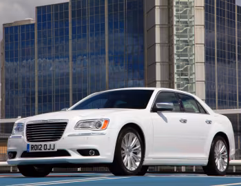 Chrysler 300C [UK-spec] '2012–15