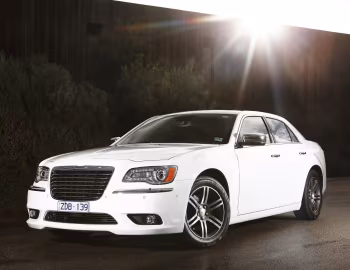 Chrysler 300C [Australia] '2012–15