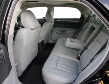 Interior Chrysler 300C [UK-spec] (LE) '2005–07