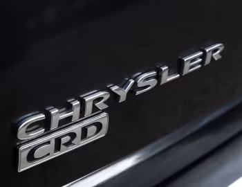 Chrysler 300C Touring [UK-spec] (LE) '2007–10