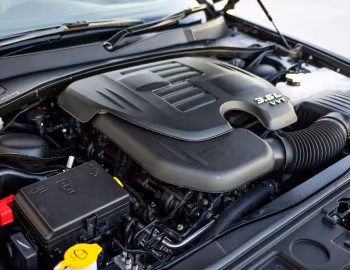 Bajo el capó Chrysler 300C [Japan] '2012–15