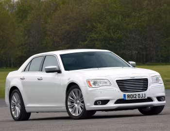 Chrysler 300C [UK-spec] '2012–15