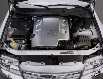 Bajo el capó 2005–07 Chrysler 300C [North America] (LX) '2004–07