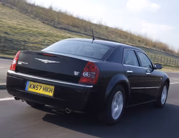 Chrysler 300C [UK-spec] (LE) '2007–10