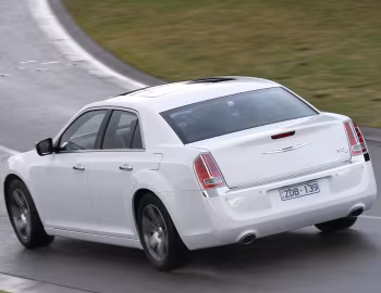Chrysler 300C [Australia] '2012–15