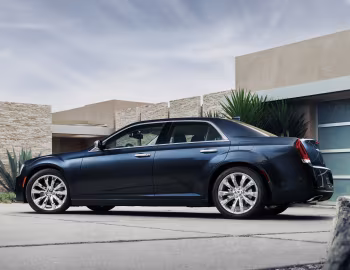 2015–17 Chrysler 300C Platinum (LX2) '2015–17