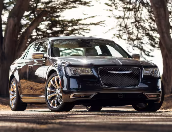 2015–17 Chrysler 300C Platinum (LX2) '2015–17