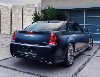 2015–17 Chrysler 300C Platinum (LX2) '2015–17