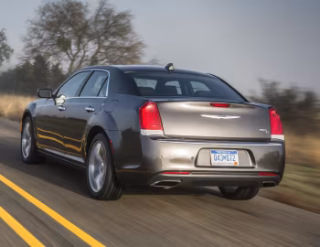 2015–17 Chrysler 300C Platinum (LX2) '2015–17