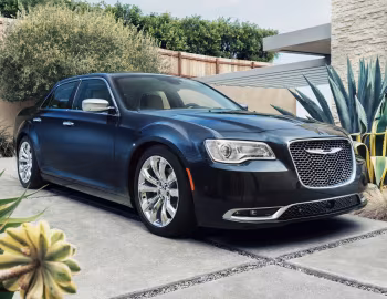 2015–17 Chrysler 300C Platinum (LX2) '2015–17
