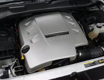 Bajo el capó Chrysler 300C Touring [UK-spec] (LE) '2006–07