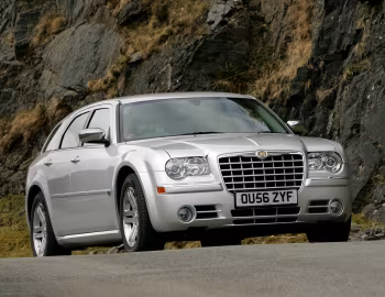 Chrysler 300C Touring [UK-spec] (LE) '2006–07