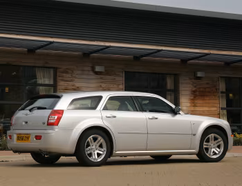 Chrysler 300C Touring [UK-spec] (LE) '2006–07