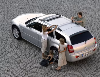 Chrysler 300C Touring [Worldwide] (LE) '2004–07