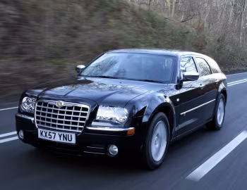 Chrysler 300C Touring [UK-spec] (LE) '2007–10