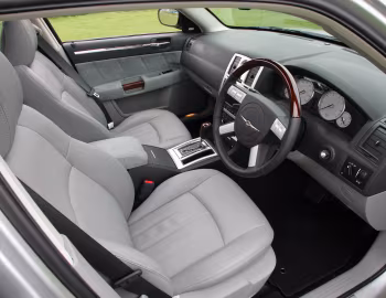 Interior Chrysler 300C Touring [UK-spec] (LE) '2007–10